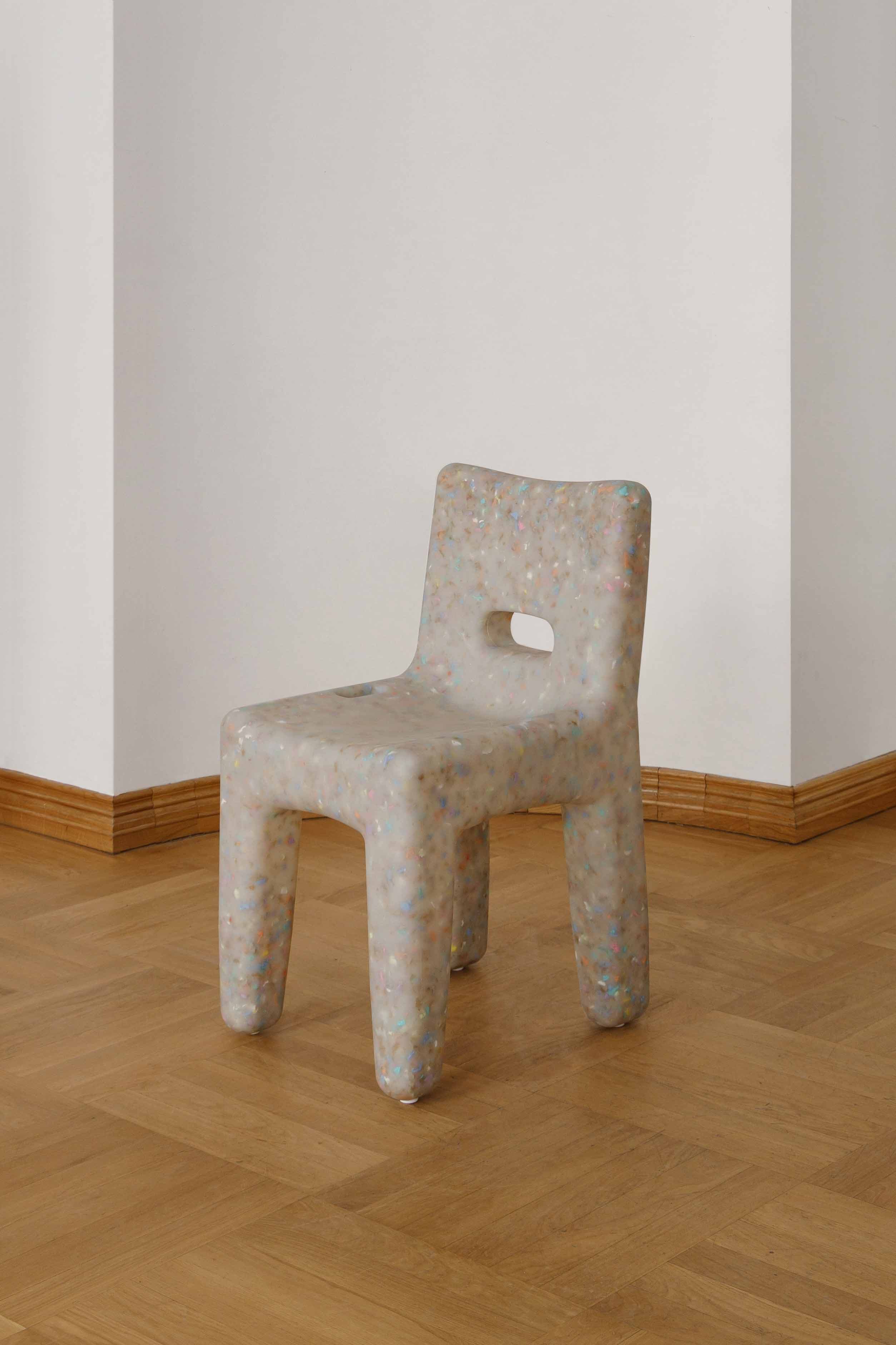 Temps Chair 1 / Песчаный тон